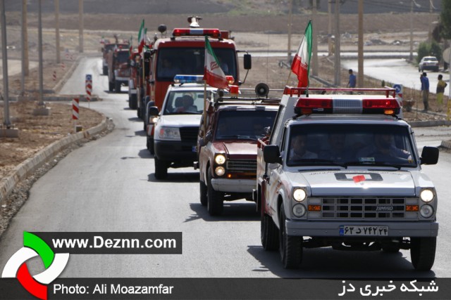  مانور خودروهای آتشنشانی دزفول بمناسبت 7مهر روز ملی آتش‌ن‏‍شان